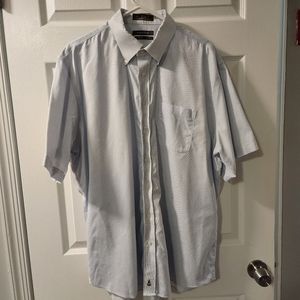 Nordstrom Short sleeve button up shirt 17.5 35 (Large) Smartcare wrinkle-free